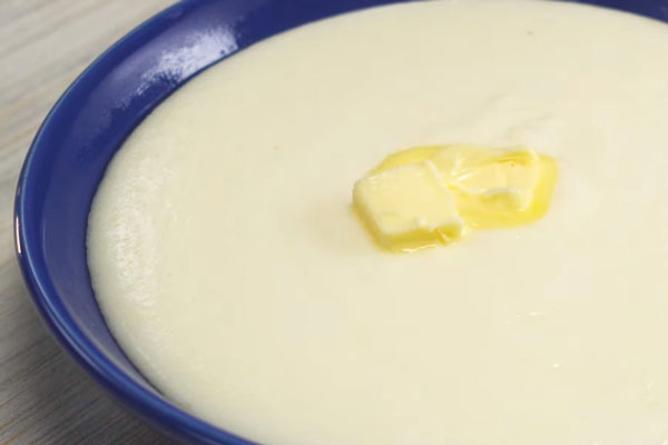 Врач рассказал, каким должен быть первый завтрак 2 января | Диетолог Садыков объяснил, что лучше съесть на завтрак 2 января