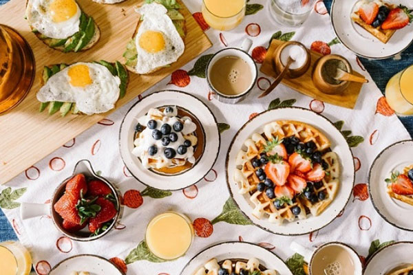 Найдена связь между потреблением кальция в разное время суток и болезнями сердца | Названо время суток, в которое нежелательно есть продукты, богатые кальцием