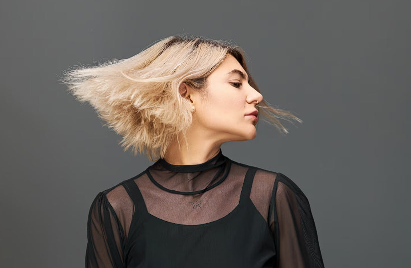 Ошибки в причёсках после 45: что убрать из образа, чтобы выглядеть моложе