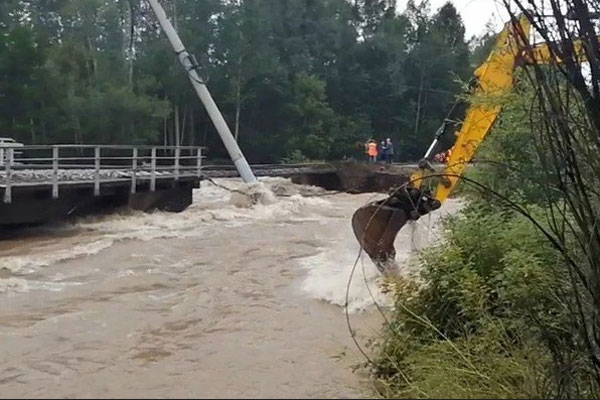 Режим ЧС регионального масштаба ввели в Бурятии из-за разрушения дамбы