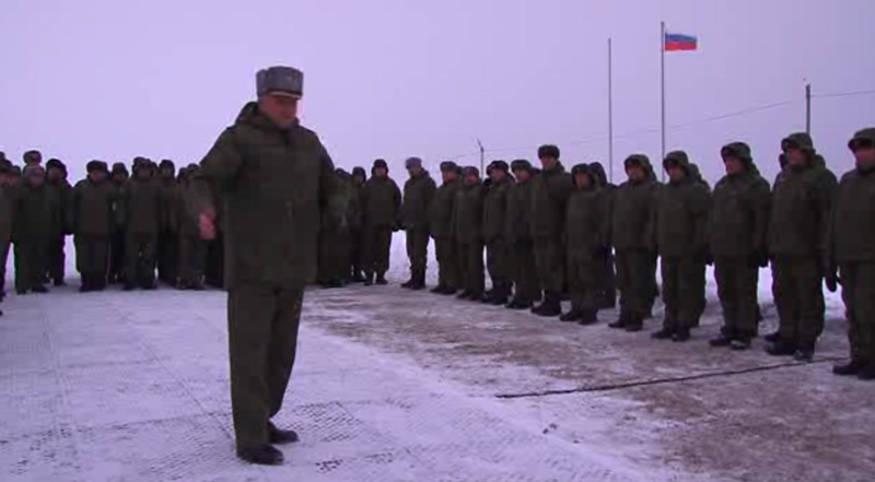 На Чебаркульском полигоне в Челябинской области военнослужащие ЦВО впервые показали артиллерийскую и танковую «карусели»