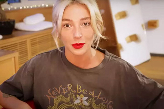 Блогеру Анастасии Ивлеевой грозит административное наказание за дискредитацию Вооружённых сил РФ | На Настю Ивлееву составили протокол за дискредитацию российской армии