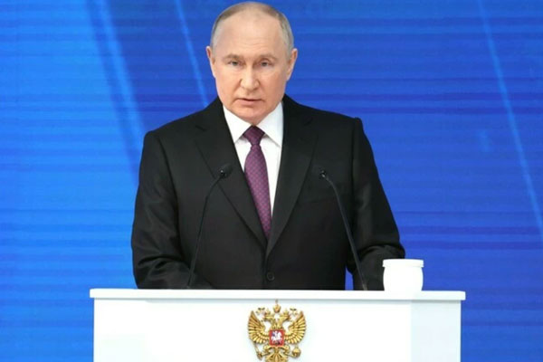 «Серьёзные планы»: Путин оценил идею Трампа присоединить Гренландию к США | Путин сообщил, что Трамп серьёзно намерен присоединить Гренландию к США