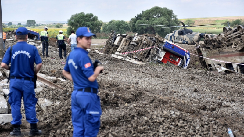 В Турции в результате крушения самолёта-разведчика погибло семь человек
