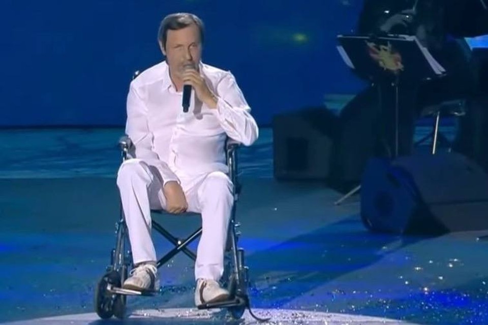 Пел, несмотря на паралич: прикованный к инвалидному креслу Николай Носков довел публику до слез