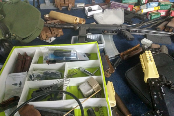 ФСБ предложила разрешить обыски в помещениях без судебных решений