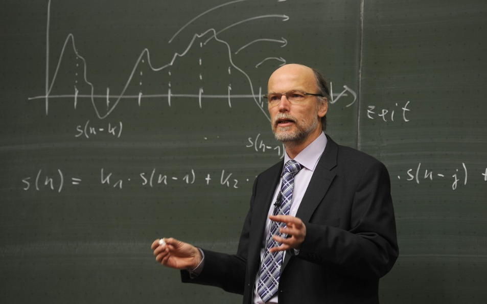 В Госдуму внесли законопроект о запрете травли учителей