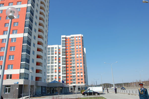 В первом квартале 2013 года в Западной Сибири военнослужащие приобрели по военной ипотеке 352 квартиры