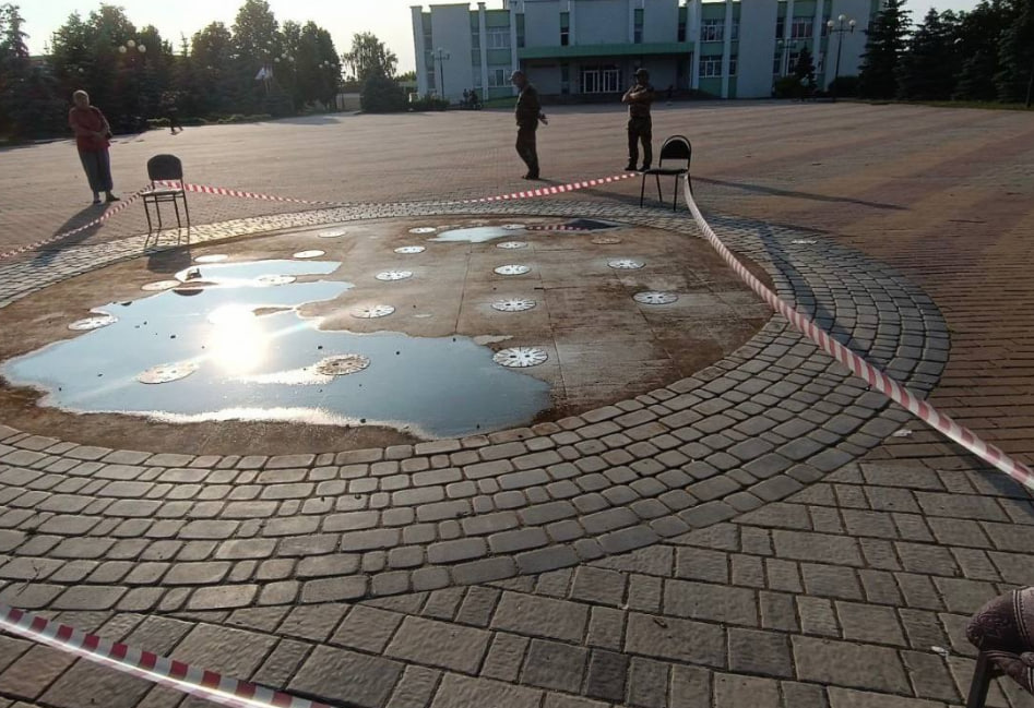 В Белгородской области школьница погибла от удара током в фонтане | В Белгородской области школьницу убило ударом тока в фонтане