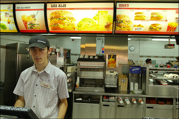 В Екатеринбурге принялись проверять «Макдоналдсы»