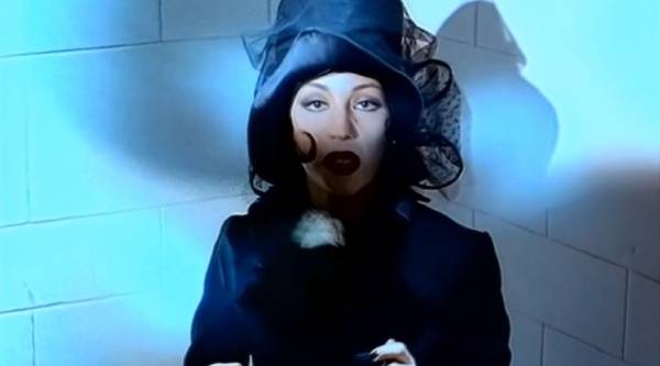 Татьяна Буланова получила медаль «За труды в культуре и искусстве» | Путин наградил певицу Буланову медалью «За труды в культуре и искусстве»