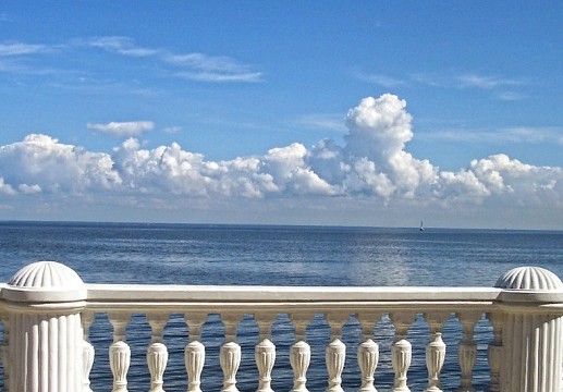 К июлю в России откроют все популярные курорты