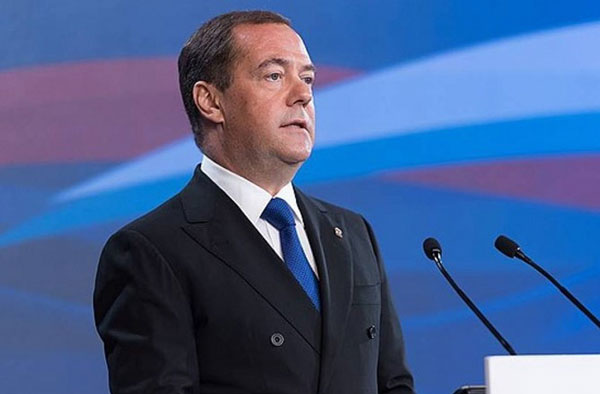 Дмитрия Медведева заблокировали в Twitter