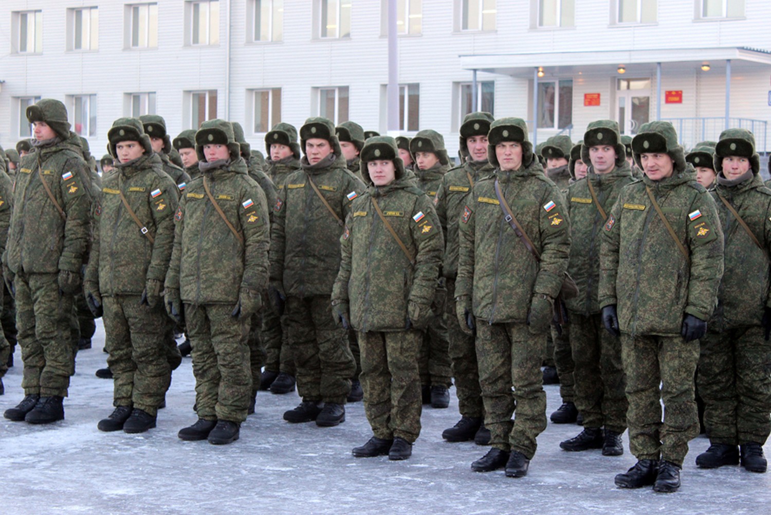 Президент России подписал указ о военных сборах для находящихся в запасе