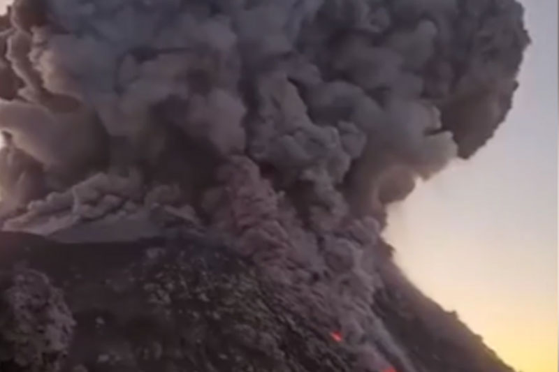 Супервулкан: "Угроза, превышающая глобальное потепление, может погубить Землю!" — ученые о катастрофе | Учёные: угроза извержения супервулкана больше, чем глобальное потепление