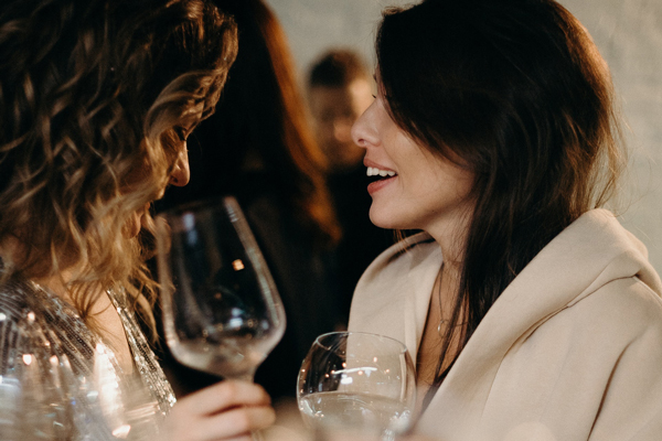 Грустный праздник: москвичка изнасиловала знакомую на своем дне рождения