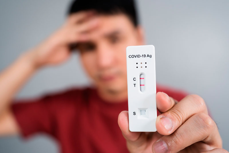 Минздрав сообщил, что в медучреждениях находятся более 20 тыс. человек с ковидом | Минздрав: больше 80 тыс. россиян заражены коронавирусом