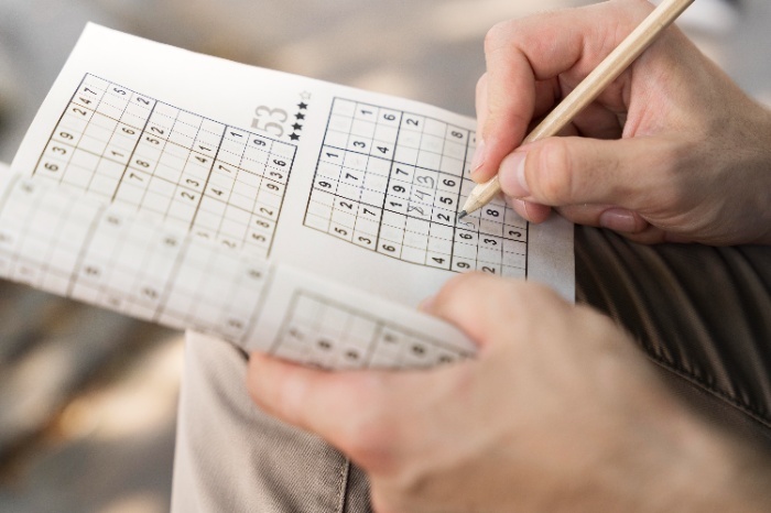 Осужденному пожизненно убийце выплатили почти 3 тысячи рублей за позднюю доставку газет | «Коптевский маньяк» получил компенсацию за задержку сканвордов