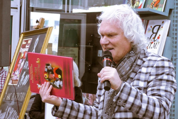 Дрессировщик Юрий Куклачёв перенёс трёхчасовую операцию на сердце | «В тяжёлом состоянии»: Куклачёв перенес трёхчасовую операцию