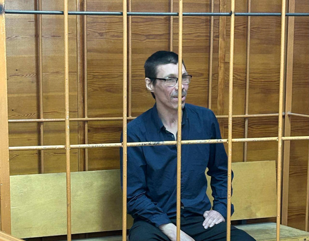 Музыкант уедет в колонию за ранение ножом своего знакомого | На Урале музыканта осудили за ранение знакомого ножом 