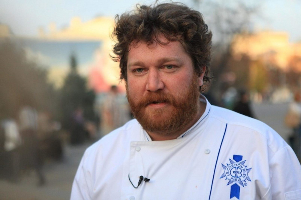 Скончался знаменитый кулинарный ведущий Алексей Зимин