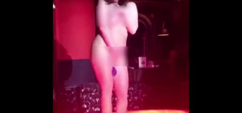 В Прикамье в ночном клубе девушки разделись догола ради «айфона»