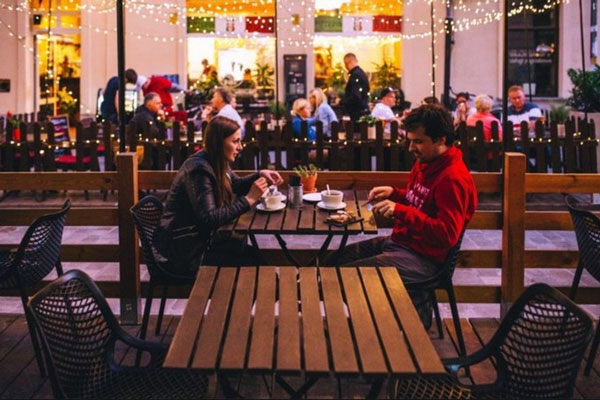 Время ужина и риск инсульта: как нерегулярное питание влияет на здоровье | Nutrients: нерегулярный ужин повышает риск инсульта