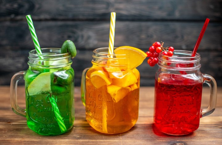 Первый в России сертификат функционального питания получили напитки из Подмосковья | В России впервые выдали сертификат на «здоровые газировки