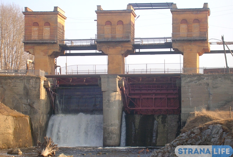 Вот и замерло все... до июня. В регионах России начинается паводок