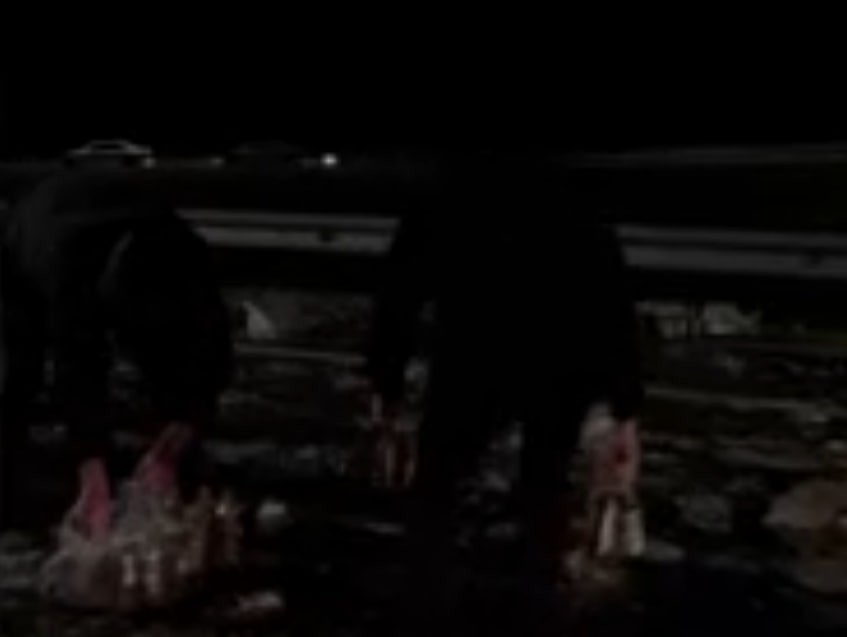 Пивное море в Казани: фура с пивом перевернулась, вызвав ажиотаж на трассе | Фура с пивом опрокинулась в Казани