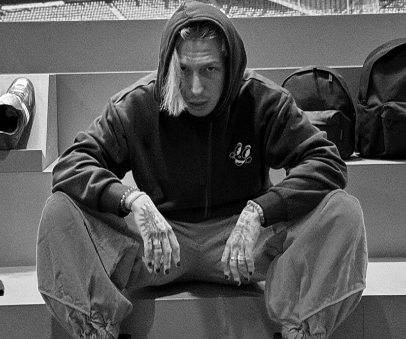 Артем Краснов приостанавливает все проекты на год: возможное возвращение в «Битву сильнейших» | Экстрасенс Артем Краснов может вернуться в шоу «Битва сильнейших»