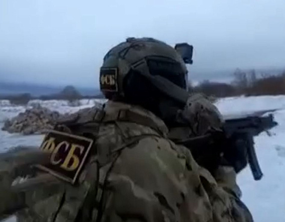 ФСБ пресекла попытку провести тонну кокаина через Россию в ЕС