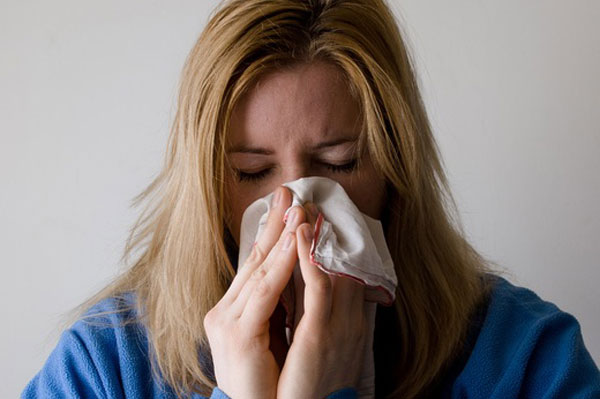 Как обычный насморк превращается в хронический ринит: 4 способа облегчить дыхание