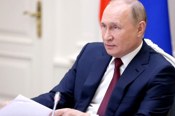 Путин предложил объявить в стране пятилетие созидательного предпринимательства