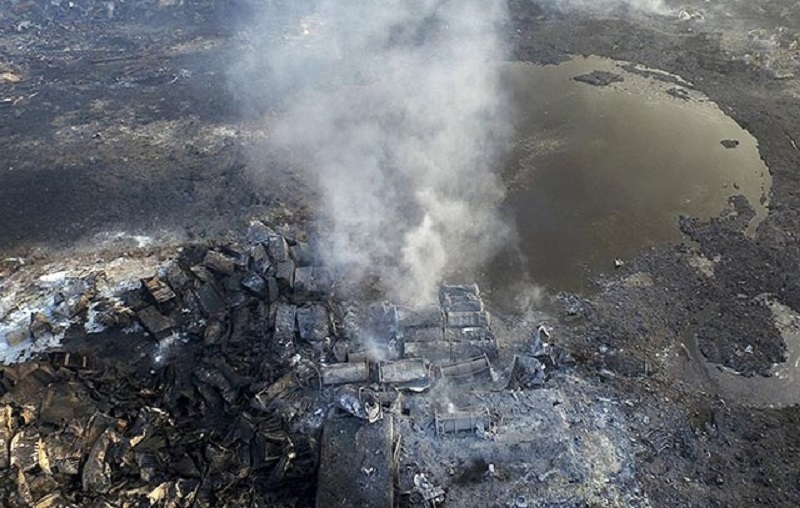 В Тяньцзине вновь гремят взрывы, объявлена эвакуация из-за возможной утечки химикатов