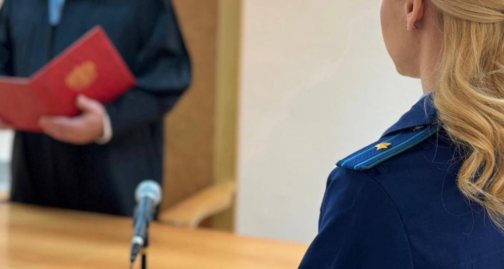 Суд дал министру труда Северной Осетии условный срок за превышение полномочий | Суд приговорил министра труда Северной Осетии к трем годам условно