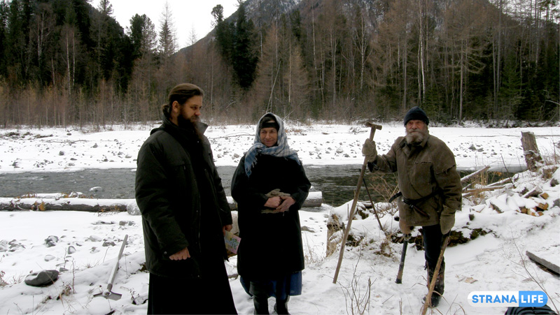 «У меня ноги отнялись». Отшельница Агафья Лыкова попала в больницу. В Оренбурге думают, ехать ли к ней…