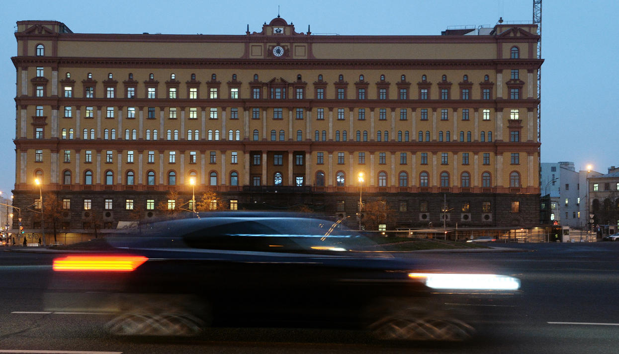 Сотрудница ФСБ усложнит жизнь депутатам Госдумы