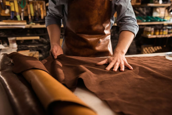 В России предложили запретить термины «экокожа» и «экомех»