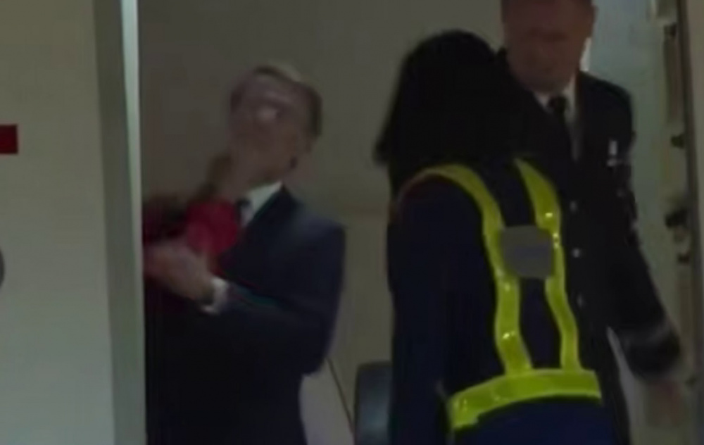 Скандал во Вьетнаме: Брижит Макрон ударила президента Франции? | Брижит Макрон ударила мужа перед визитом во Вьетнам