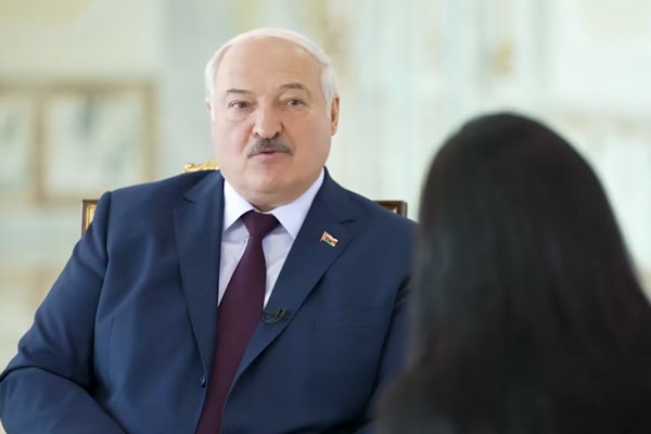 «Путин уже в квадрате. Ещё мудрее и хитрее»: Лукашенко рассказал, как изменился президент РФ после мятежа. Видео