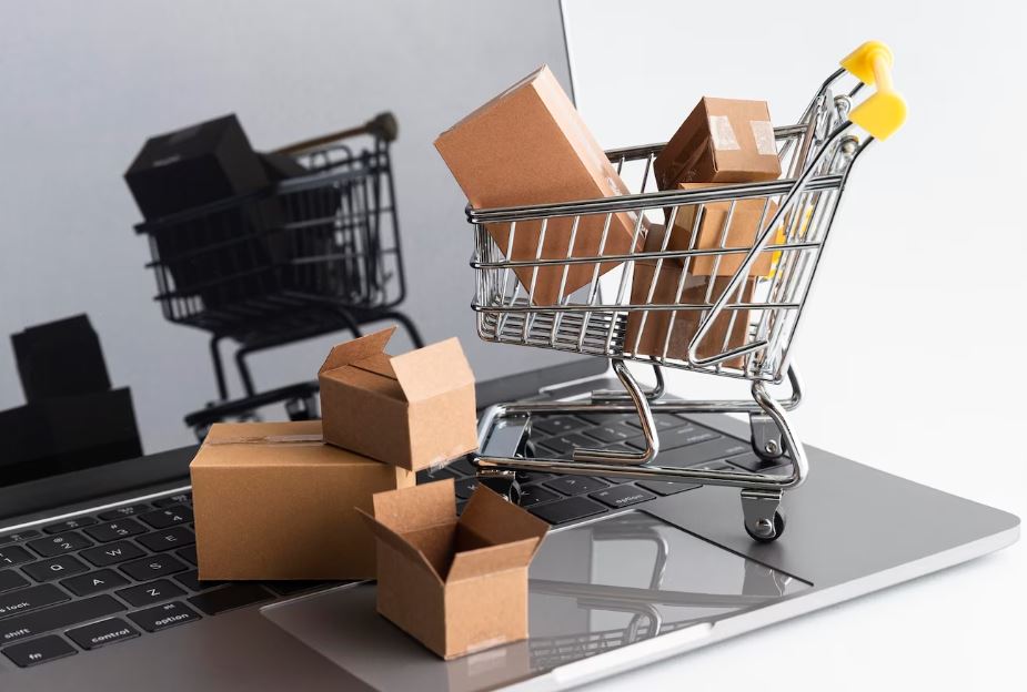 "Воспользовался сбоем": житель Кузбасса обманул маркетплейс на семь млн рублей | Житель Кузбасса украл у маркетплейса товаров на семь млн рублей