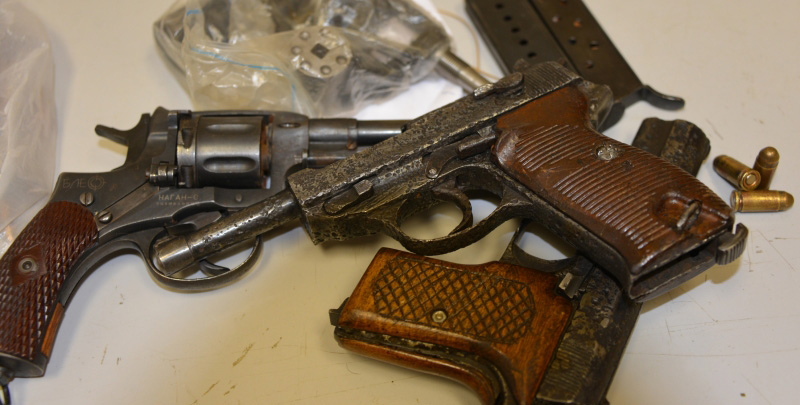 В Воронежской области полицейские изъяли арсенал оружия