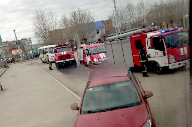 Инцидент на станции Каменск-Уральский: быстрое реагирование специалистов компании "ЭКОСПАС" | В Свердловской области на станции Каменск-Уральский из цистерны произошла утечка химикатов