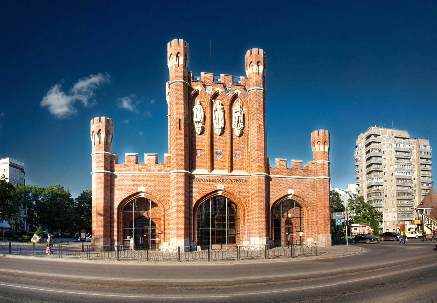 «Королевские ворота» в Калининграде возобновили работу после реставрации