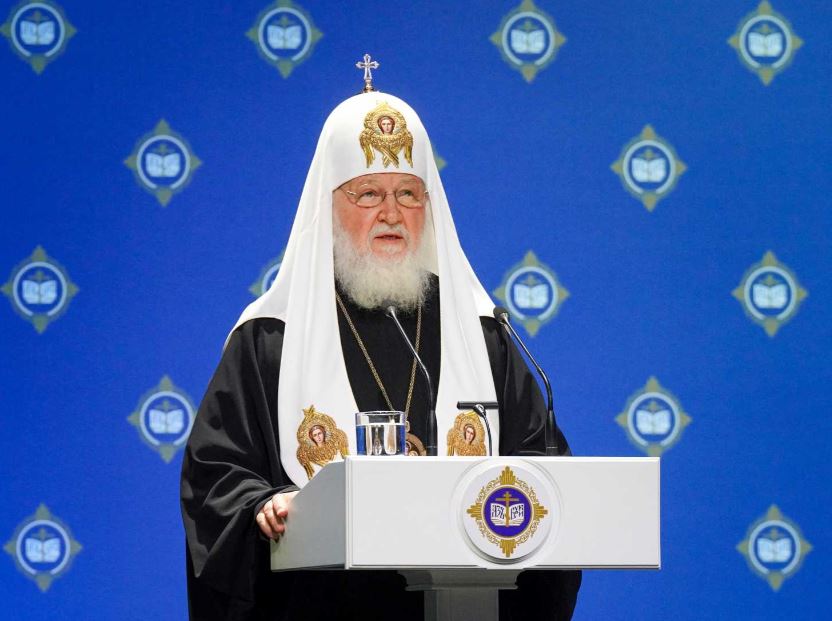 «Что вы ляпнули?»: патриарх Кирилл высмеял священника из-за слов о патриотизме | Патриарх Кирилл высмеял священника, призвавшего РПЦ не заниматься патриотизмом