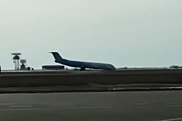 Экипаж, посадивший в Астане самолет с невыпущенным шасси, представят к наградам