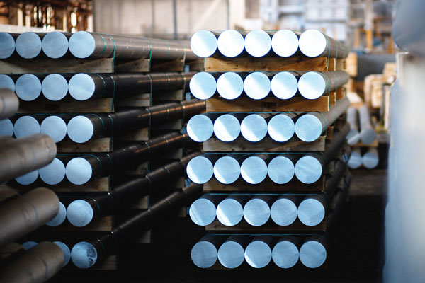 В Кремле отреагировали на запрет ввоза алюминия, меди и никеля из России | Песков назвал запрет ввоза алюминия, меди и никеля обоюдоострым оружием