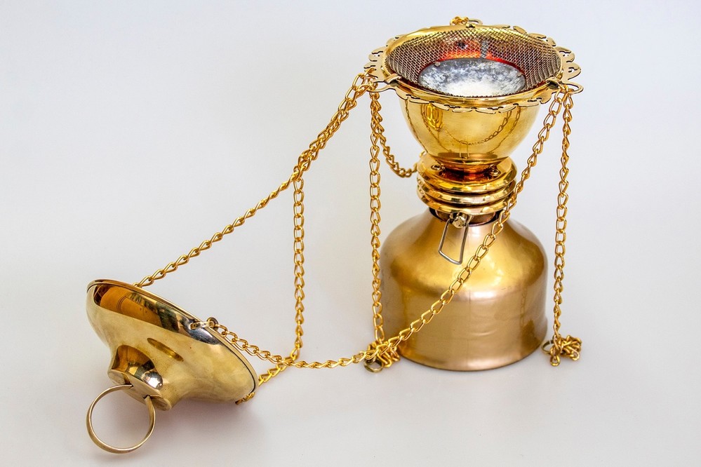 Сибирские учёные изобрели долговечное церковное кадило