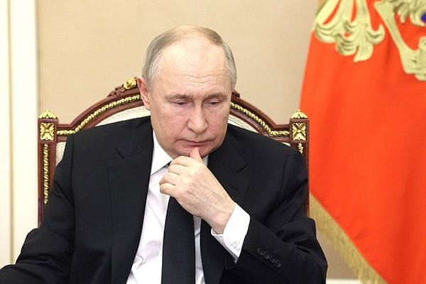 Путин заявил, что внимательно смотрит за работой Госдумы